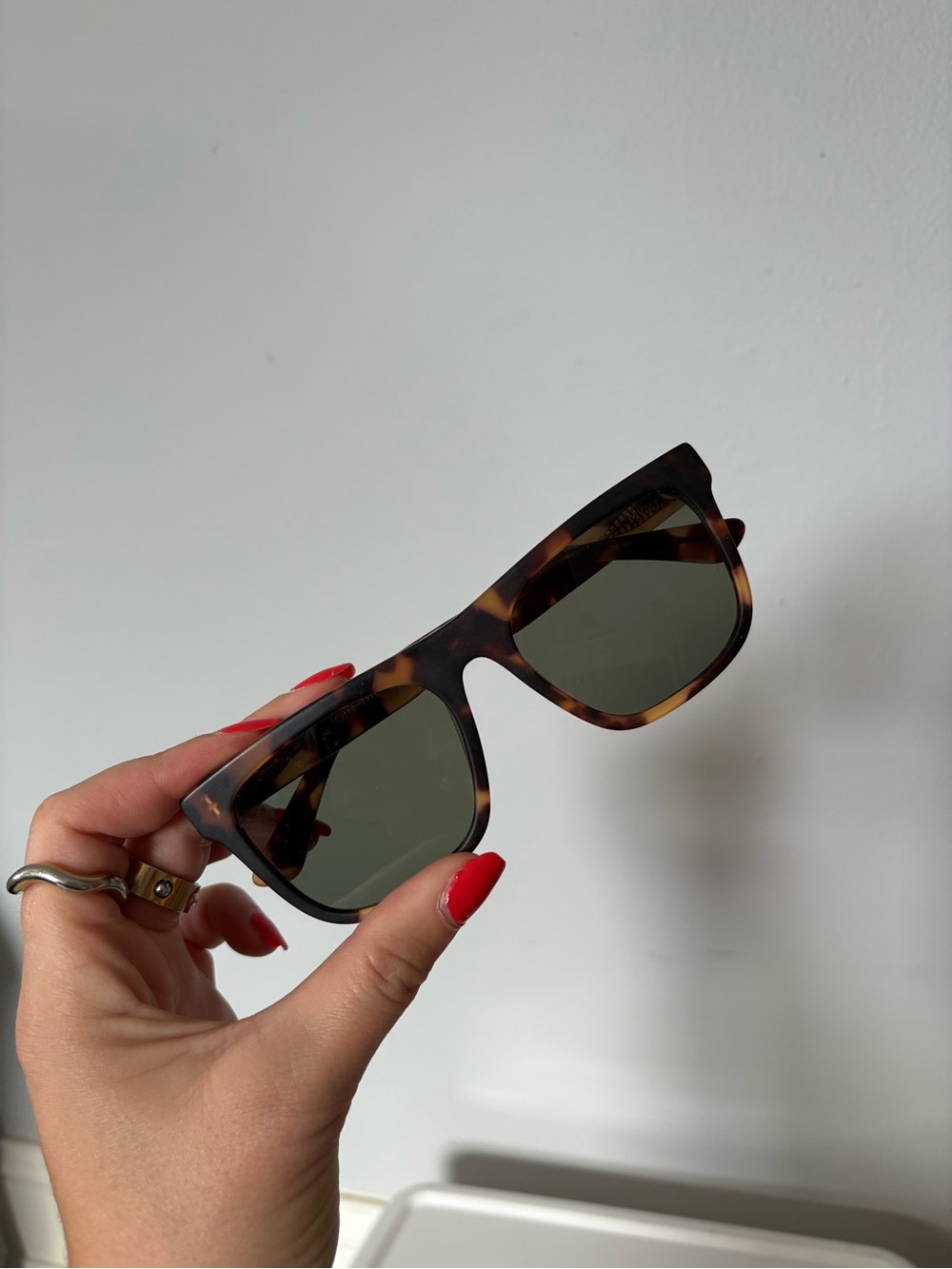 MVMT Tortoiseshell Frame Sunglasses with Dark Green Lenses